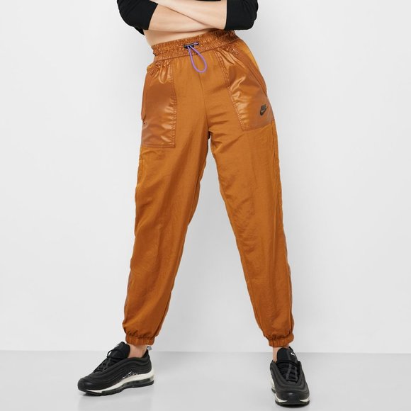 Nike Pants - Nike Sportswear Women's Cargo Pants